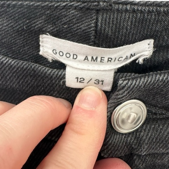 Good American Good Straight Ripped Fray Hem Crop Jeans 12/31 - Picture 5 of 8